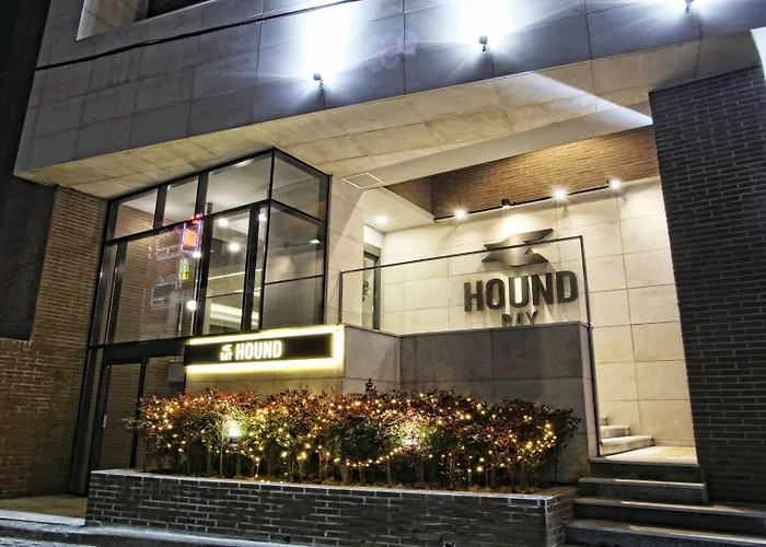 Bay Hound Отель